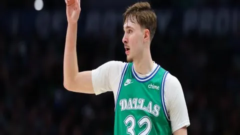 波兰足球传奇马齐尼亚克将亮相欧冠关键对决，曼城对阵多特蒙德！